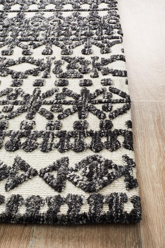 Levi Yasmin Ivory Black Rug - Cozy Rugs Australia