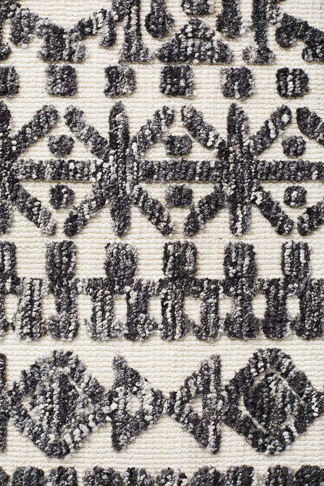 Levi Yasmin Ivory Black Rug - Cozy Rugs Australia