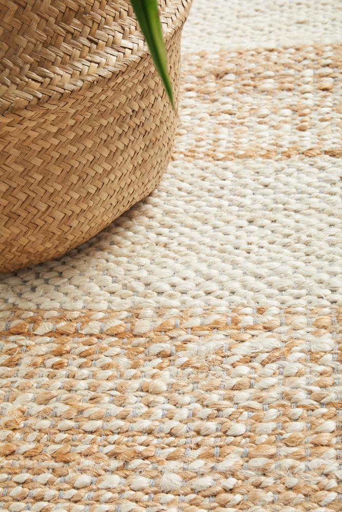 Noosa 555 Natural White Runner Rug - Cozy Rugs Australia