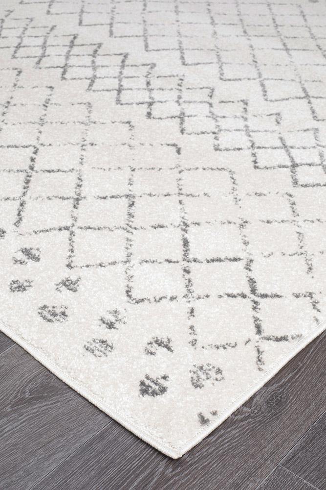 Oasis Selma White Grey Tribal Runner Rug - Cozy Rugs Australia