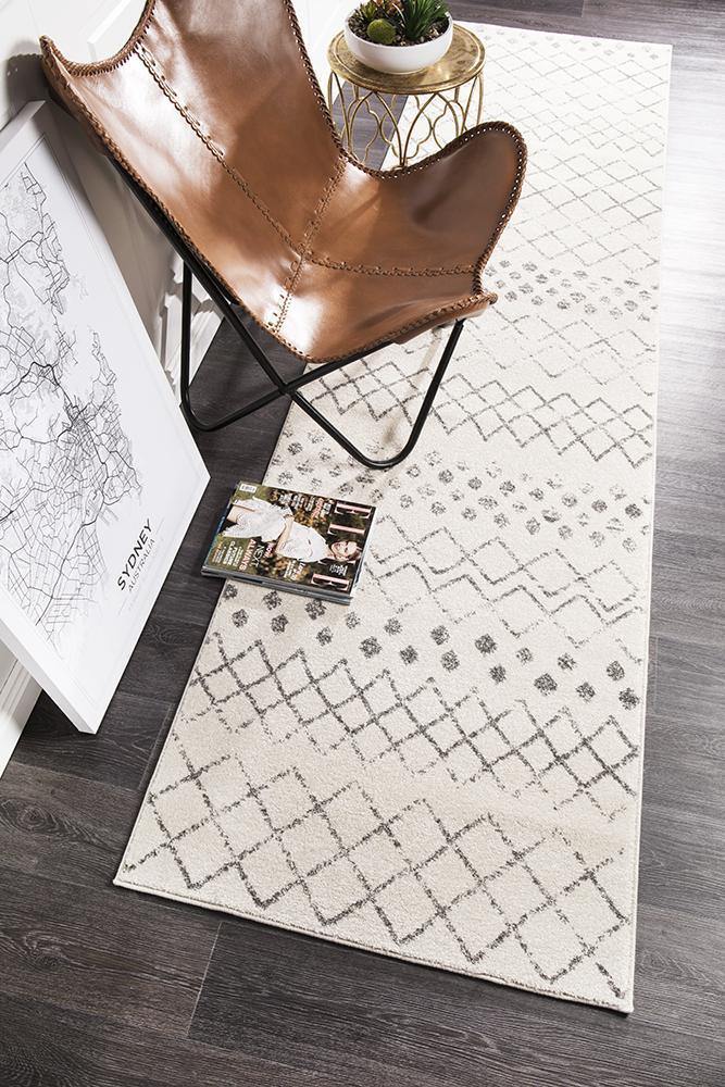 Oasis Selma White Grey Tribal Runner Rug - Cozy Rugs Australia