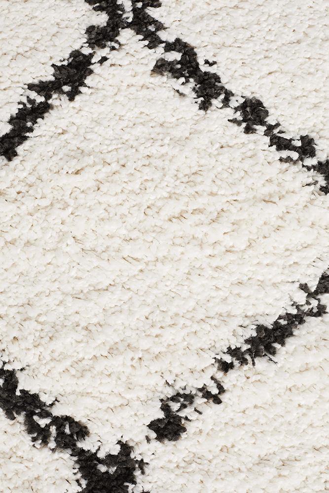Saffron 22 White Runner Rug - Cozy Rugs Australia