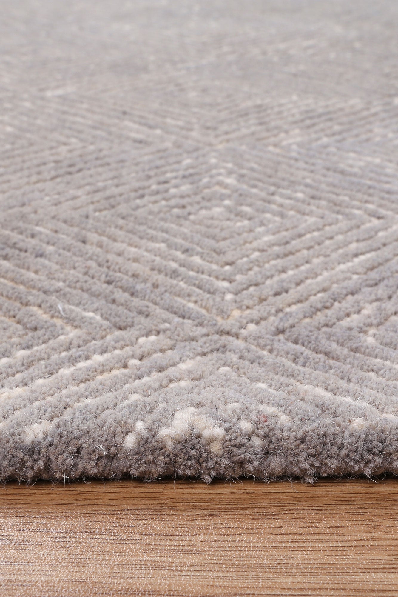 Posy Diamond 05C Ash Wool Rug