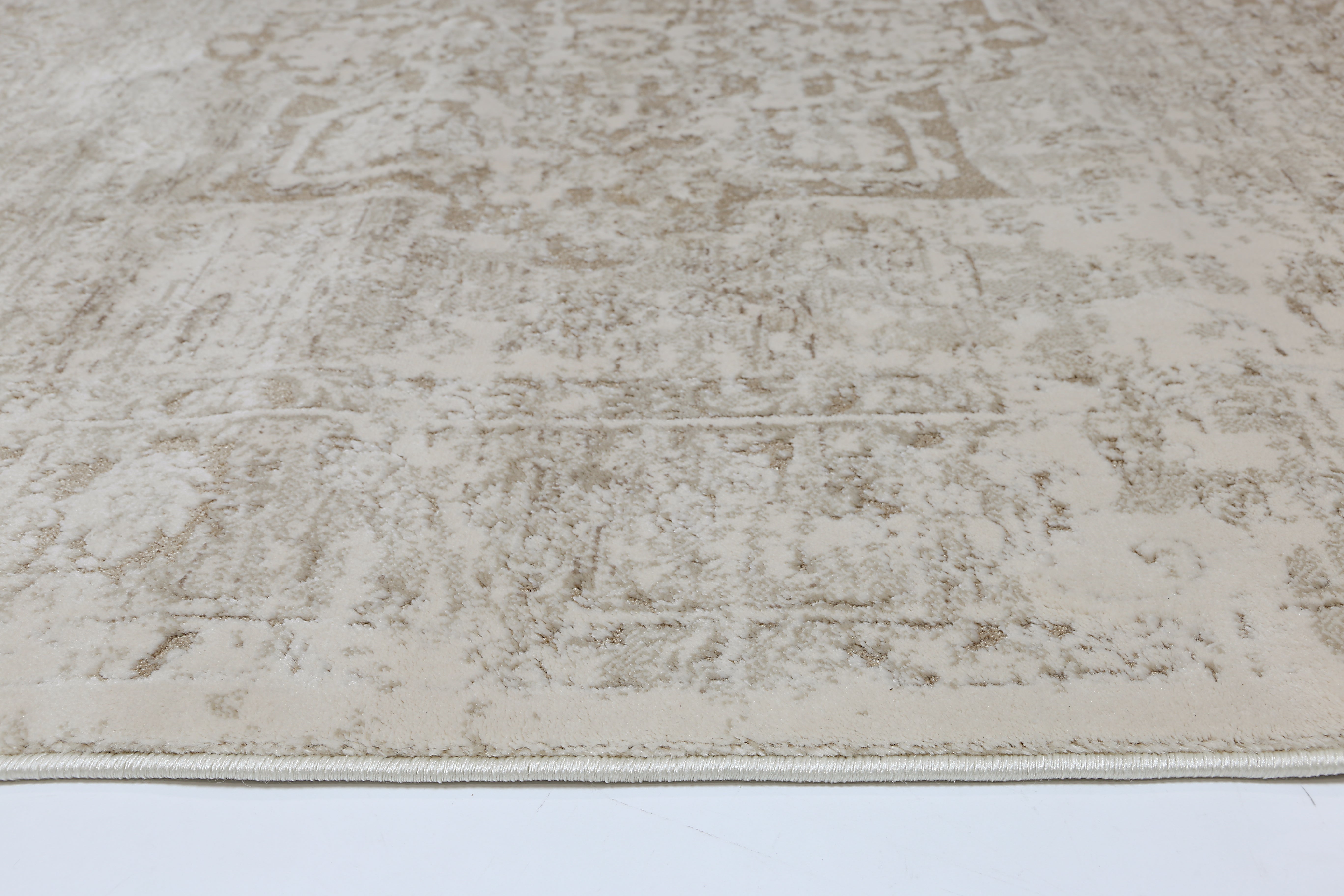 Bohemian Paradise Classic Vintage Beige Rug