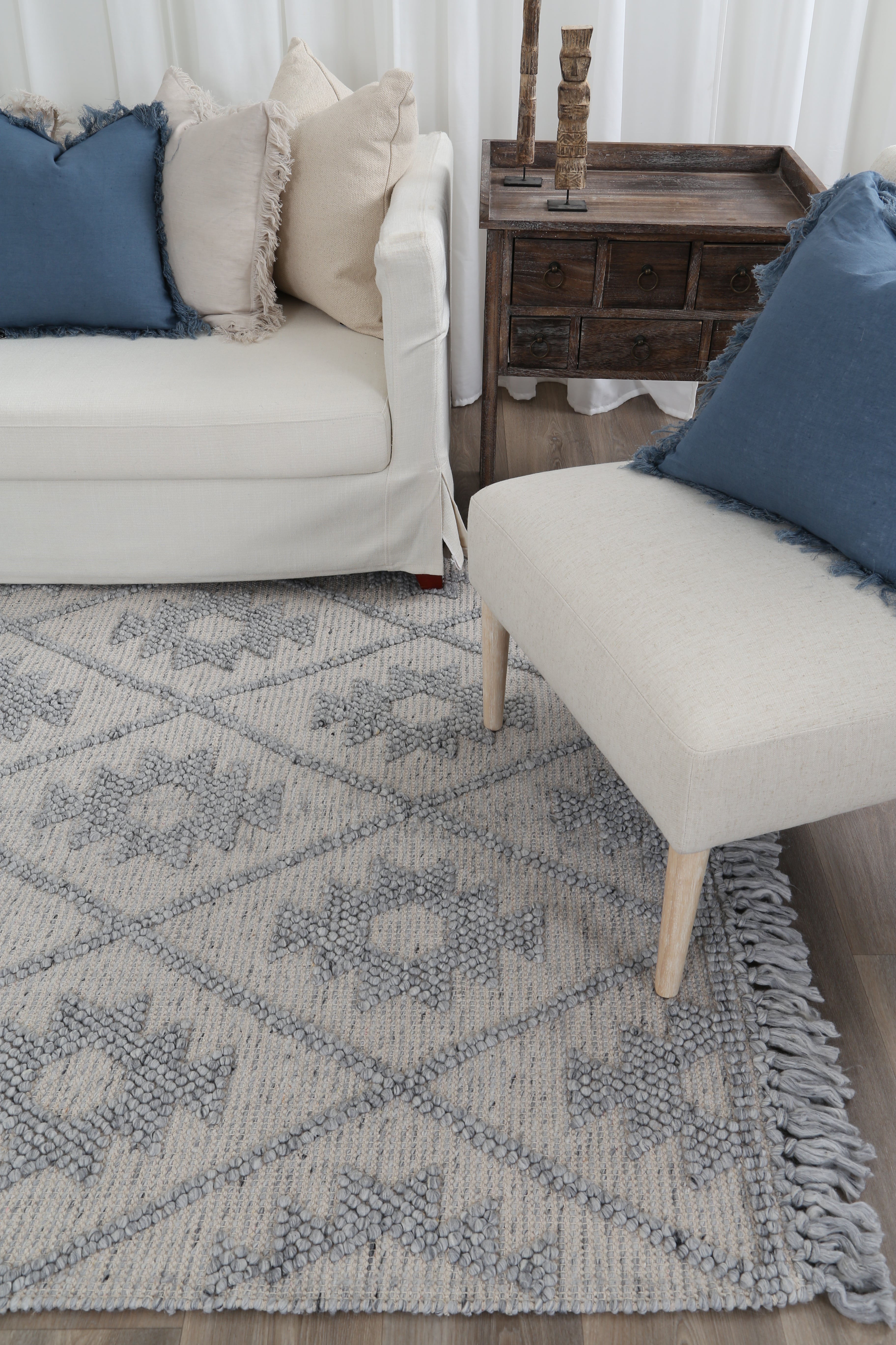 Diego Geometric Light Grey Wool Rug