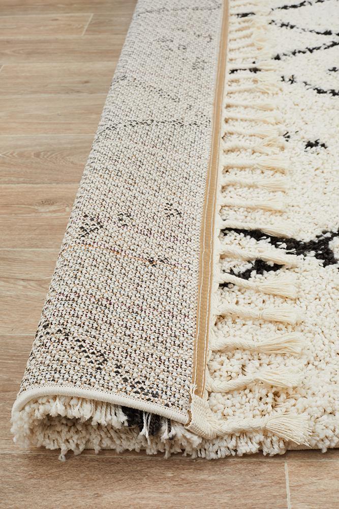 Saffron 44 White Rug - Cozy Rugs Australia