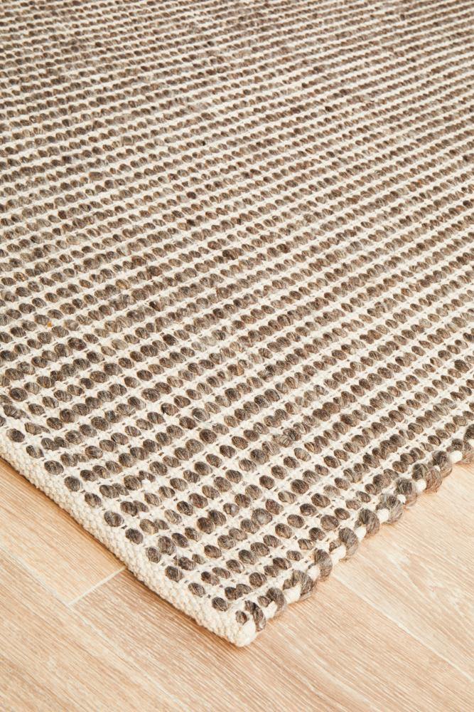 Skandinavian 300 Brown Rug - Cozy Rugs Australia