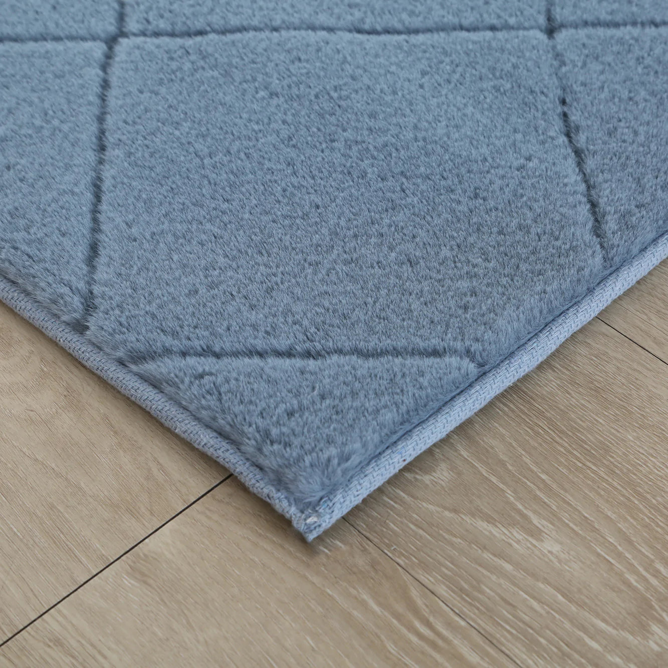 Plush Faux Fur Blue Diamond Rug