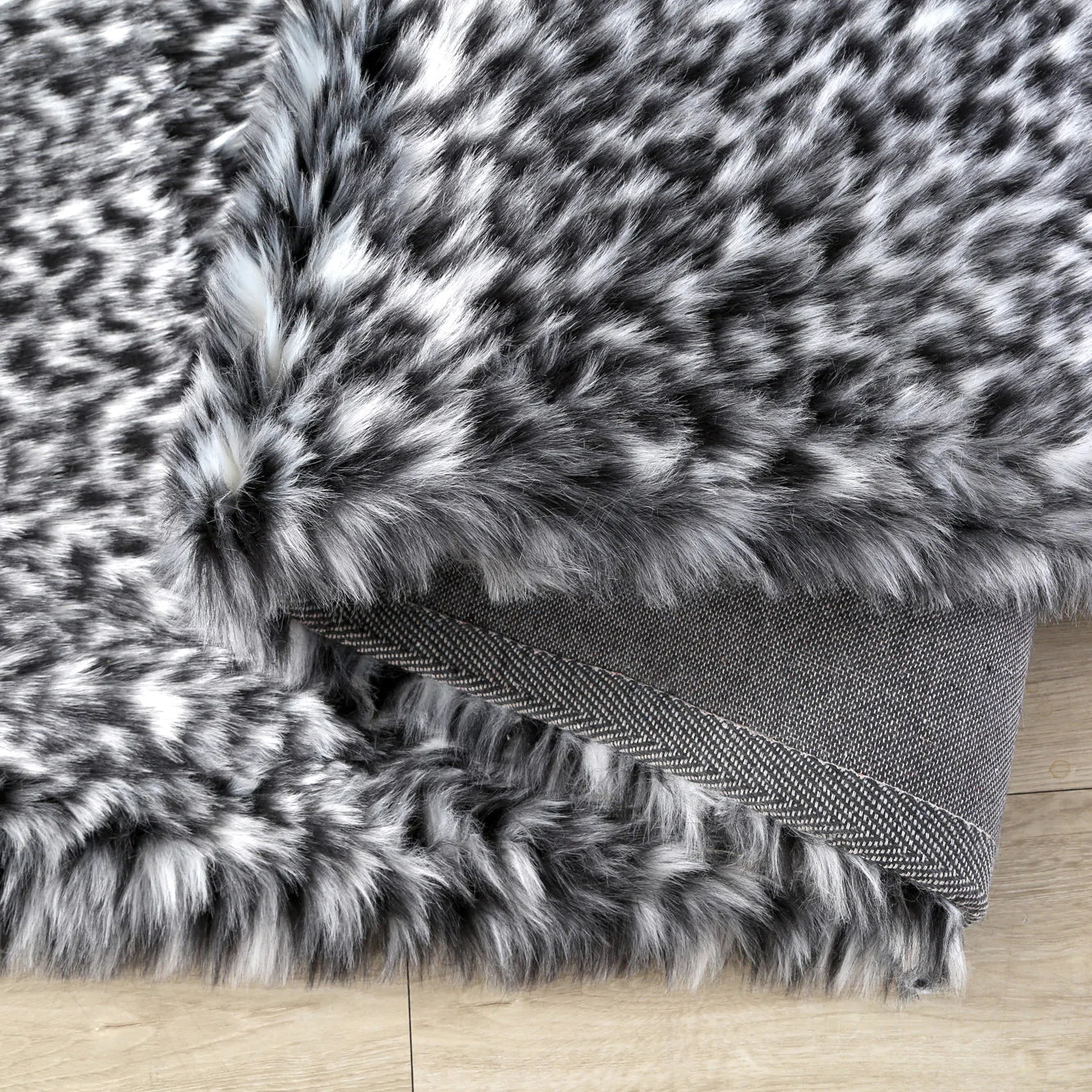 Plush Faux Fur Leopard Rug